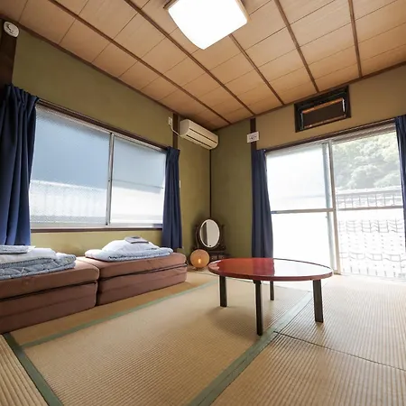 Nagasaki Kagamiya Hostel Exterior photo
