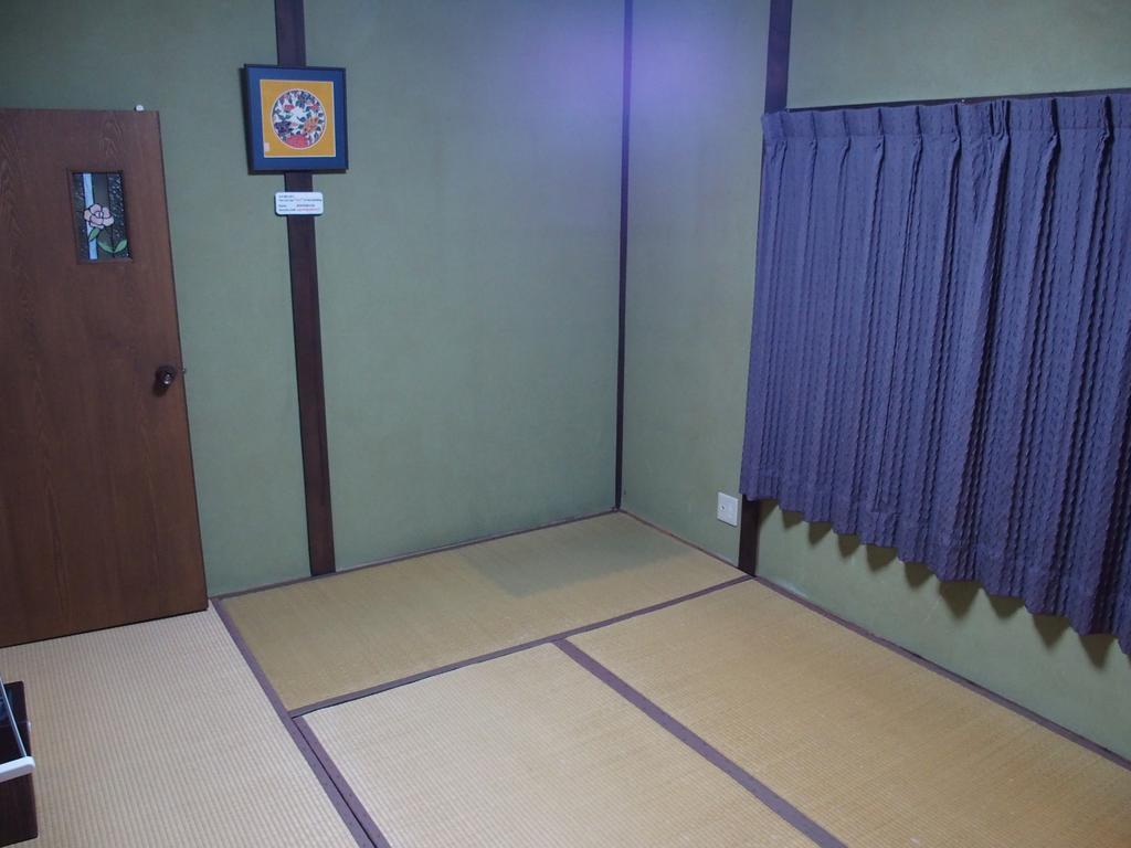 長崎かがみや *